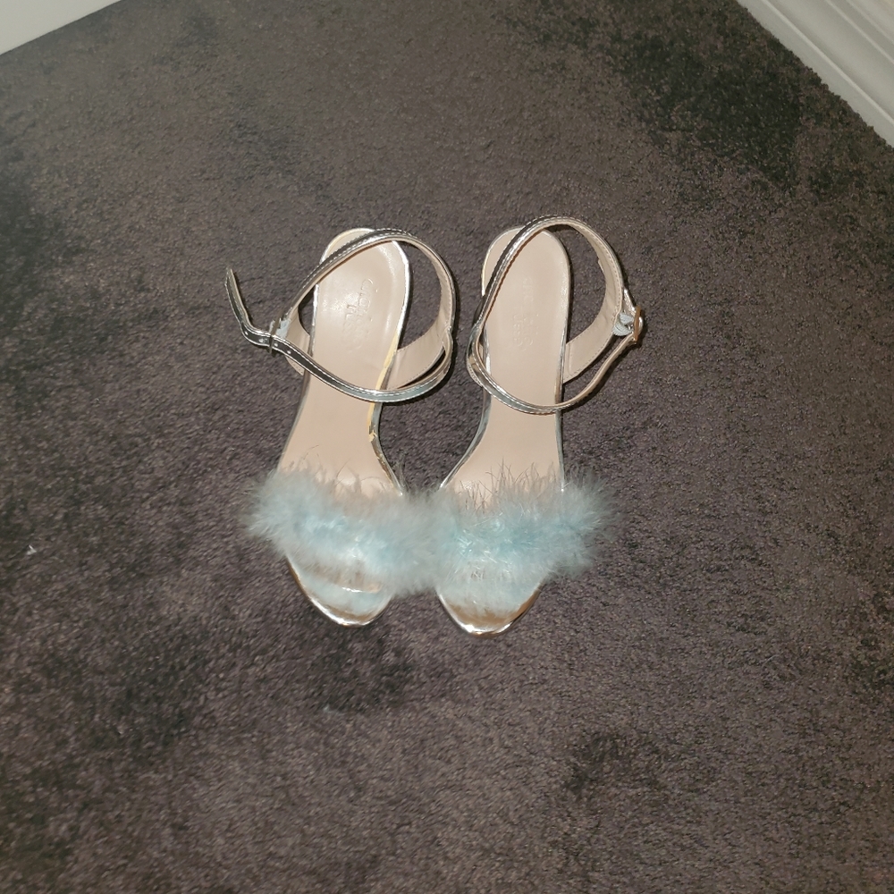 CHARLOTTE RUSSE HEELS - Picture 1 of 3